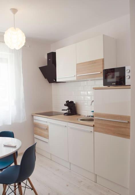 Апартаменты 3 Dream Apartmant 3+Parcare Gratuita Орадя Экстерьер фото